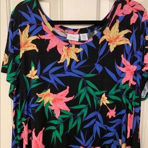 Women’s plus size top